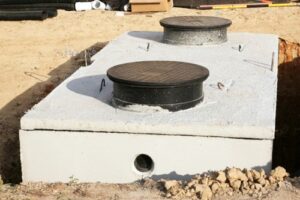 leaks-cracks-septic-system